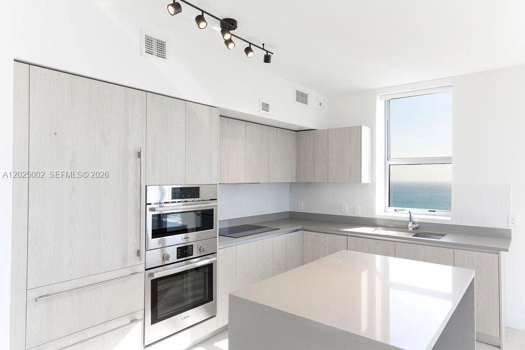 4010 S Ocean Dr T3509 photo 8