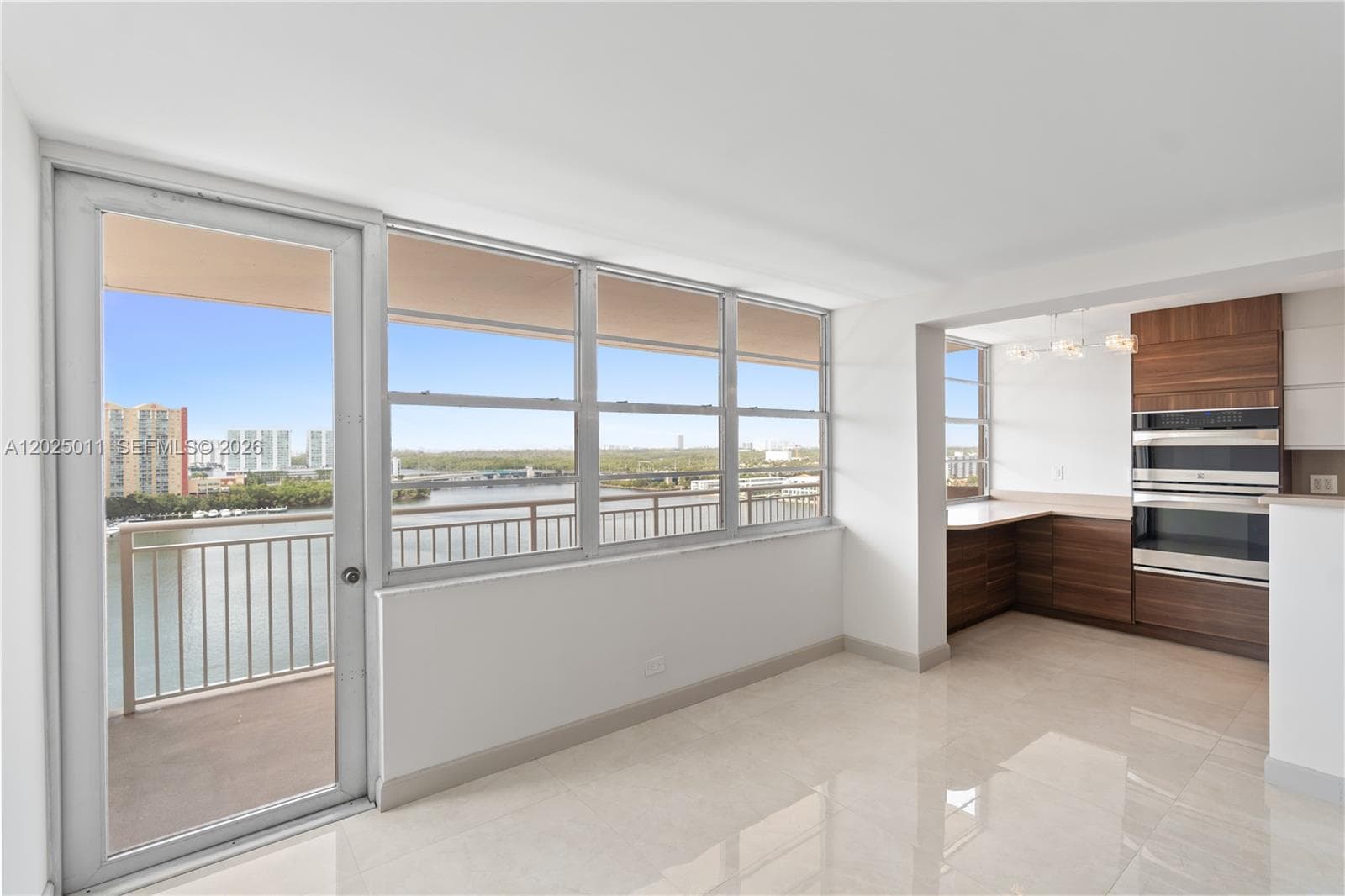 250 174th St 1620 photo 12