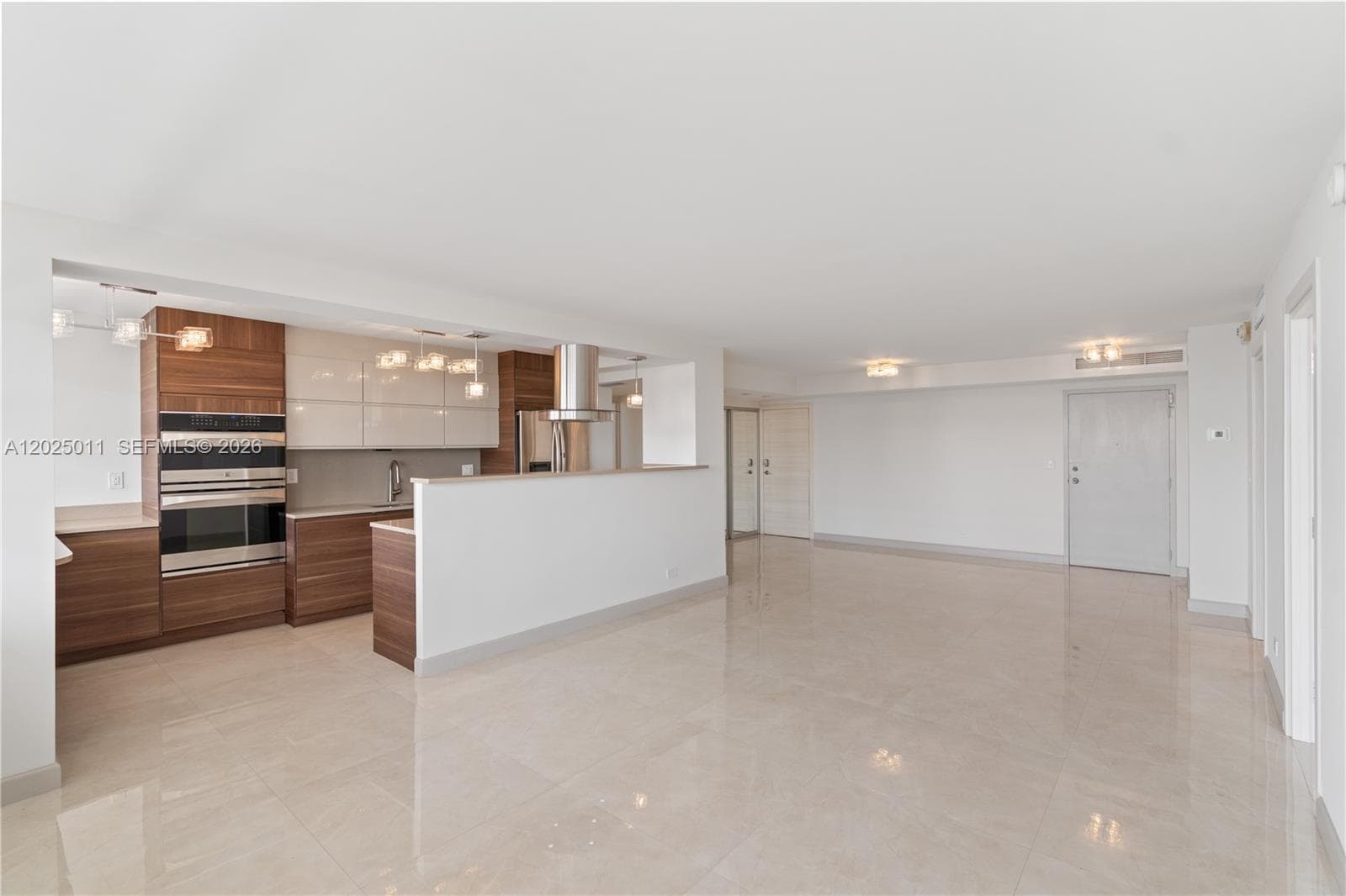 250 174th St 1620 photo 10