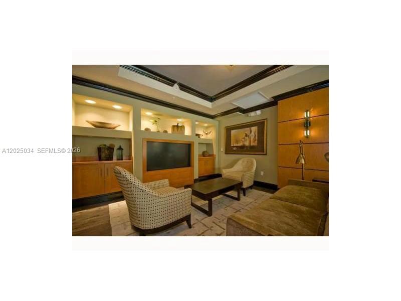 3001 NE 185 ST 624 photo 10