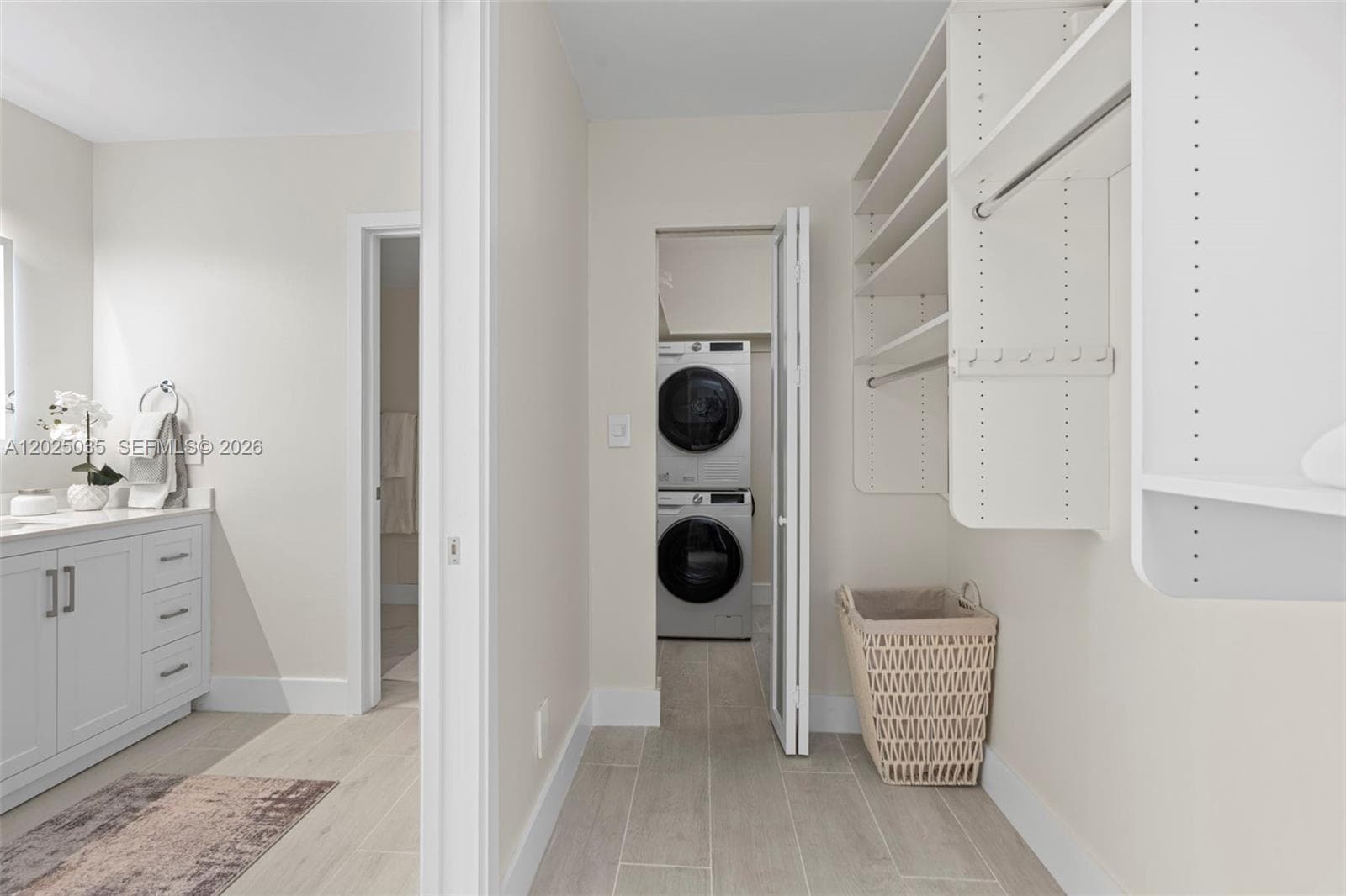 155 Ocean Lane Dr 205 photo 20
