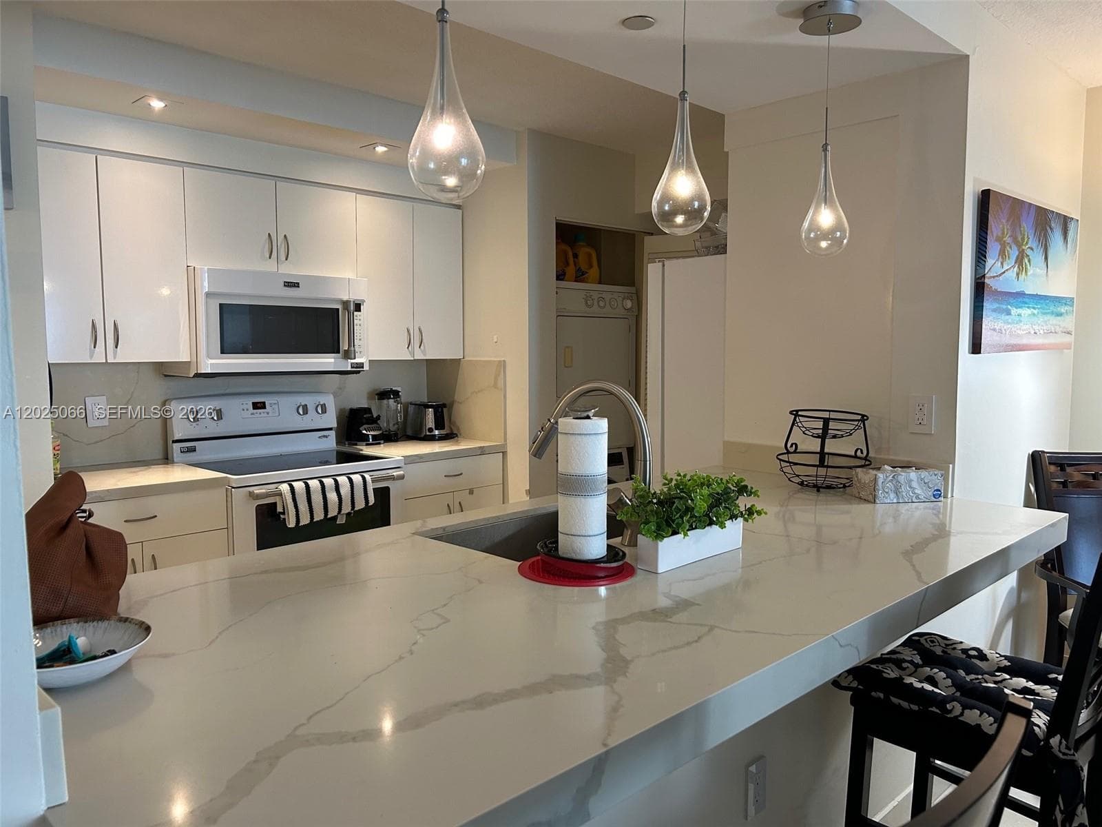 6917 Collins Ave 807 photo 3