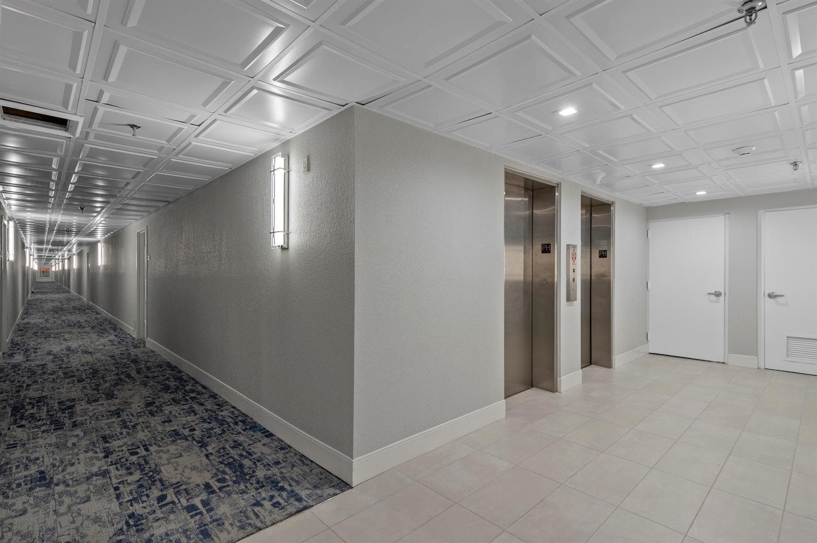 859 Jeffery Street 312 photo 24