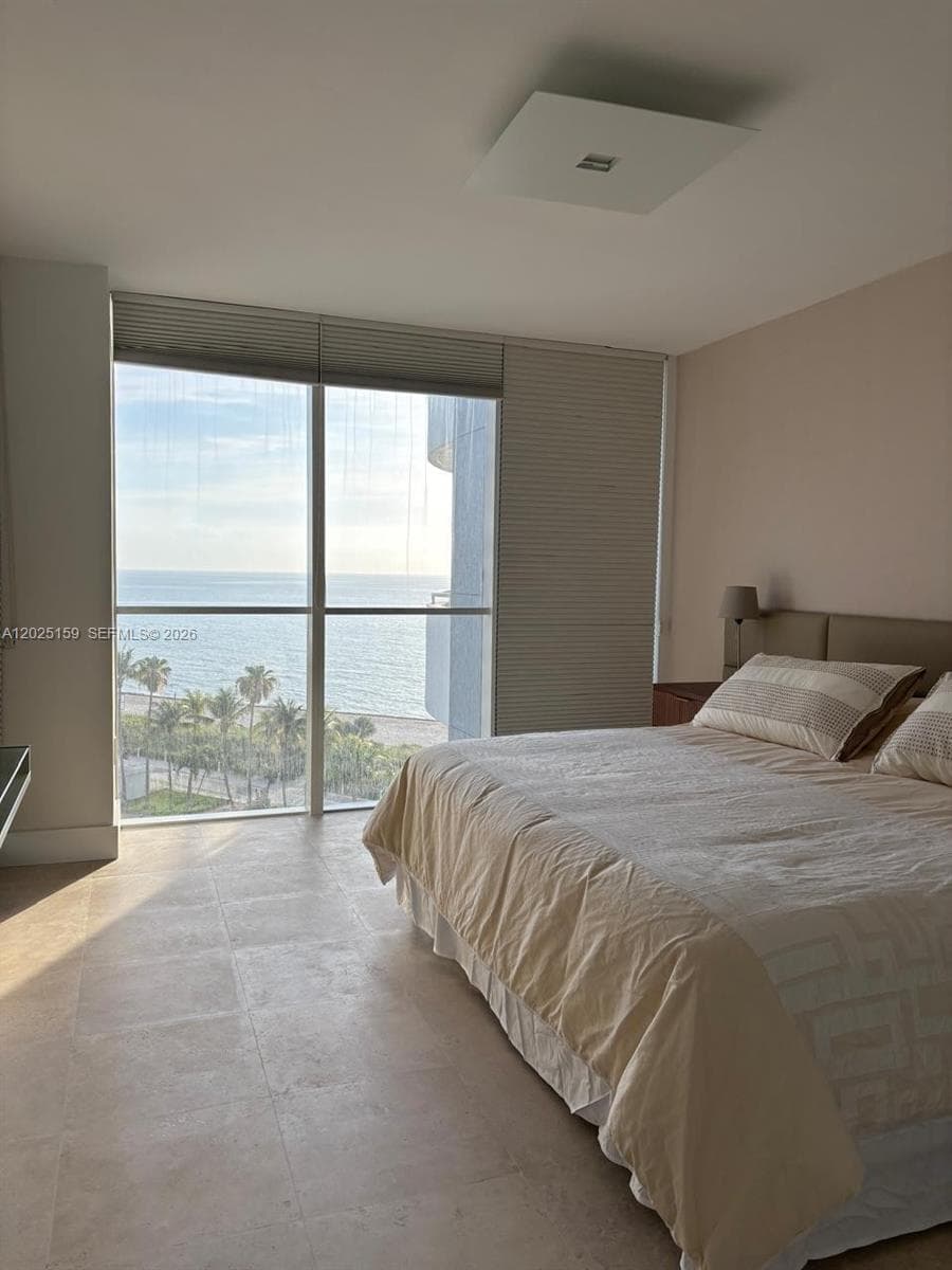 6301 Collins Ave 908 photo 10