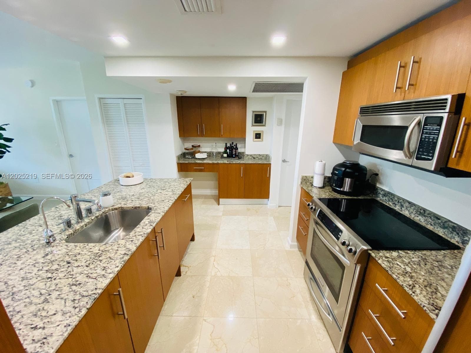 10275 E Collins Ave 324 photo 9
