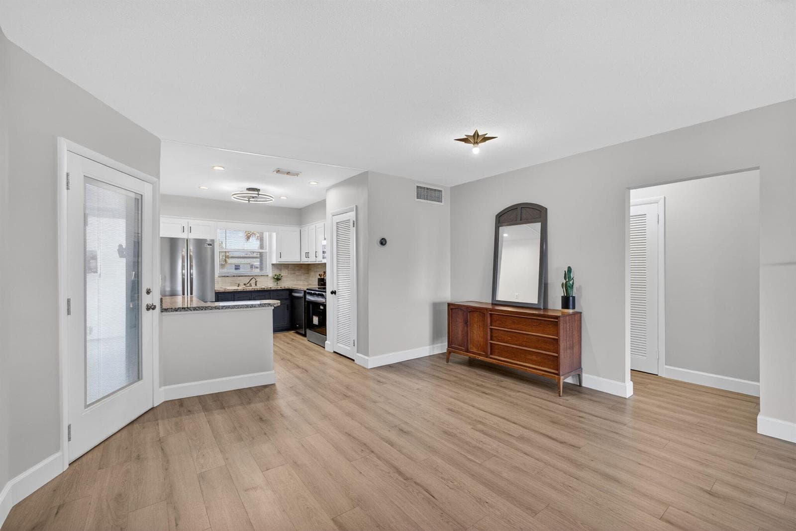 110 Wettaw Lane 202 photo 5