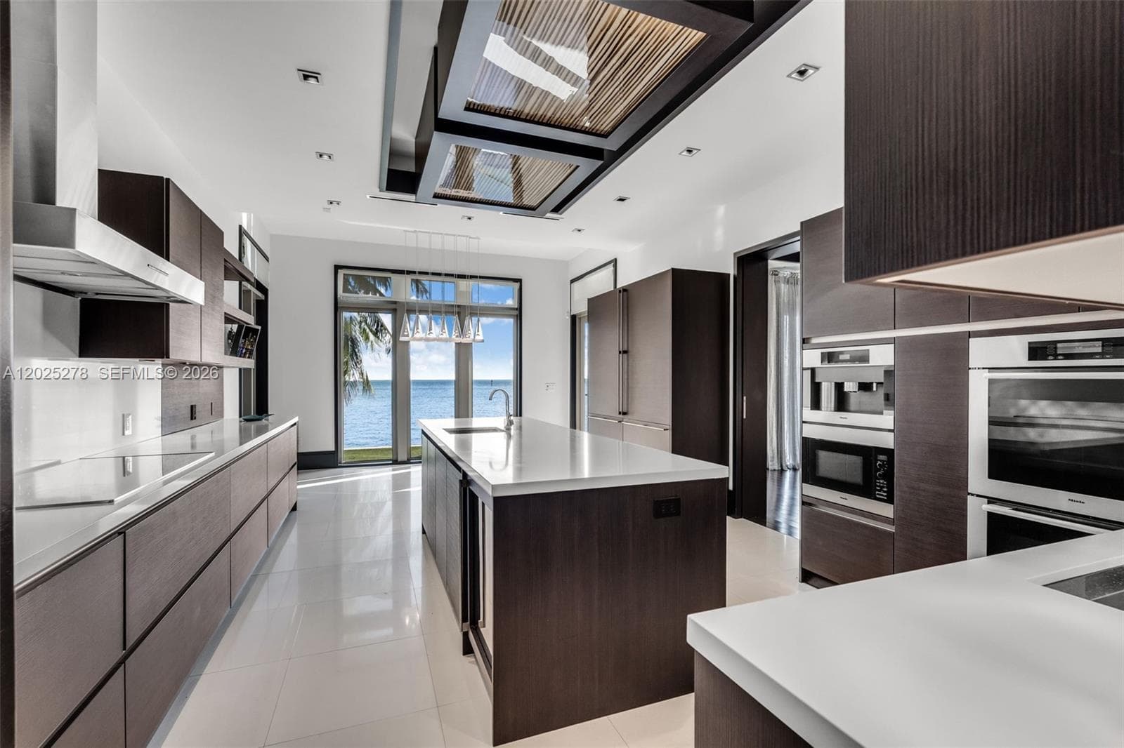 760 S Mashta Dr photo 10