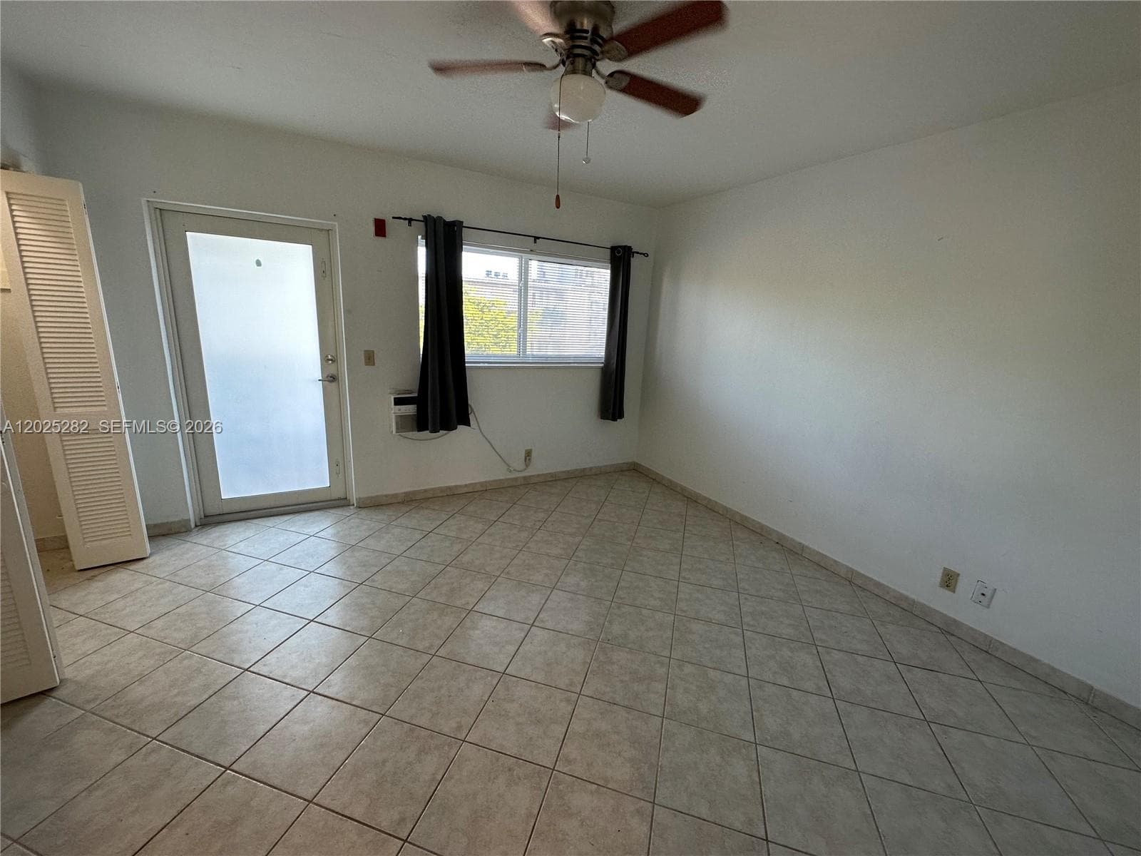 455 Golden Isles Dr 204 photo 9
