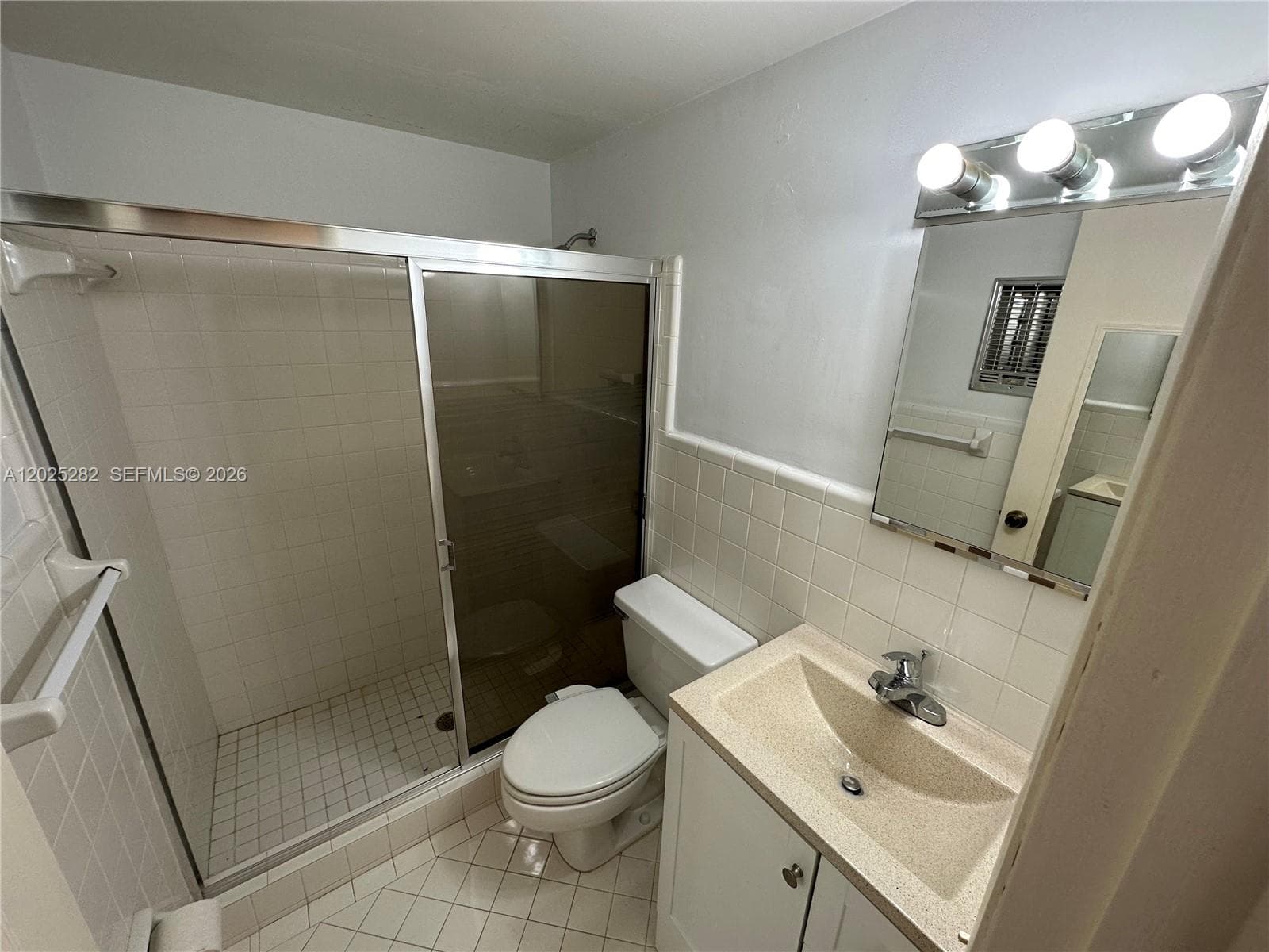 455 Golden Isles Dr 204 photo 14