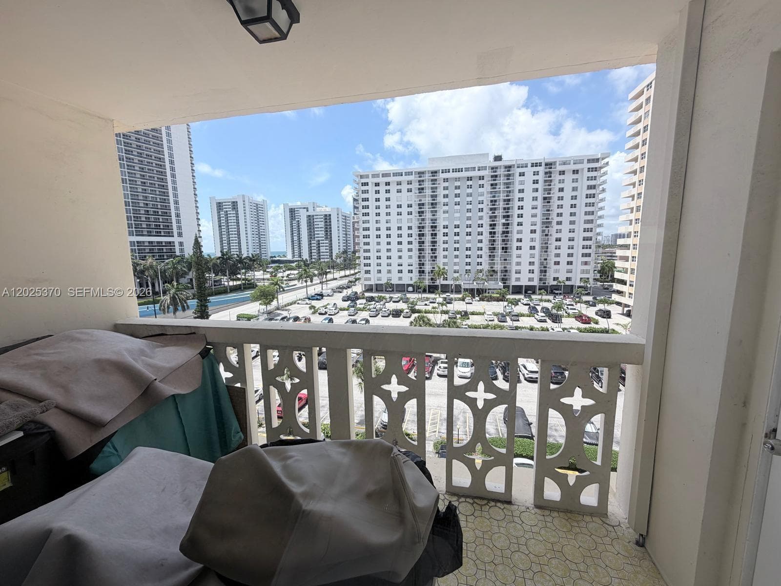 1825 S Ocean Dr 611 photo 13