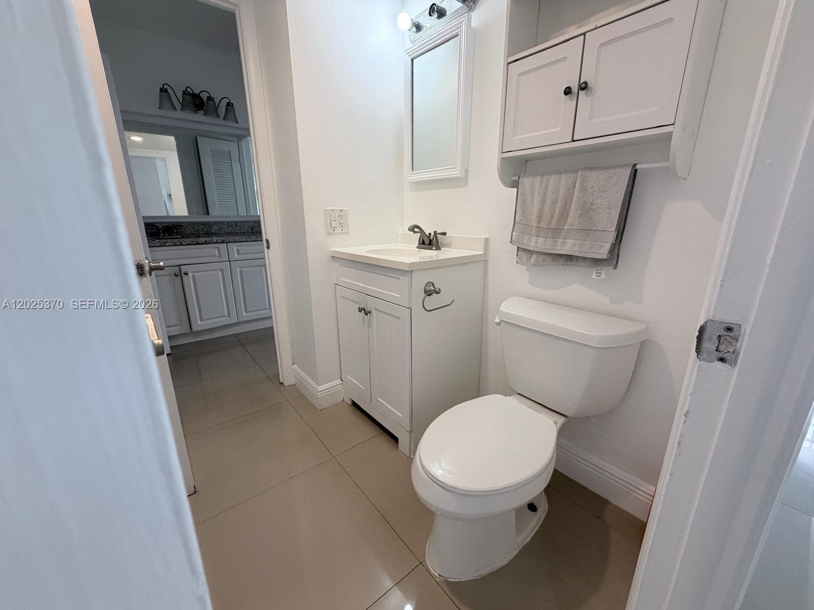 1825 S Ocean Dr 611 photo 7
