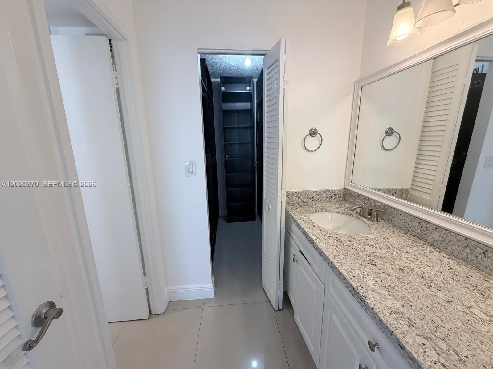 1825 S Ocean Dr 611 photo 10