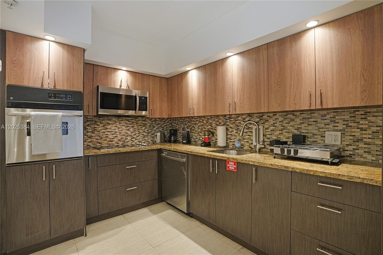 4001 S Ocean Dr 3P photo 4