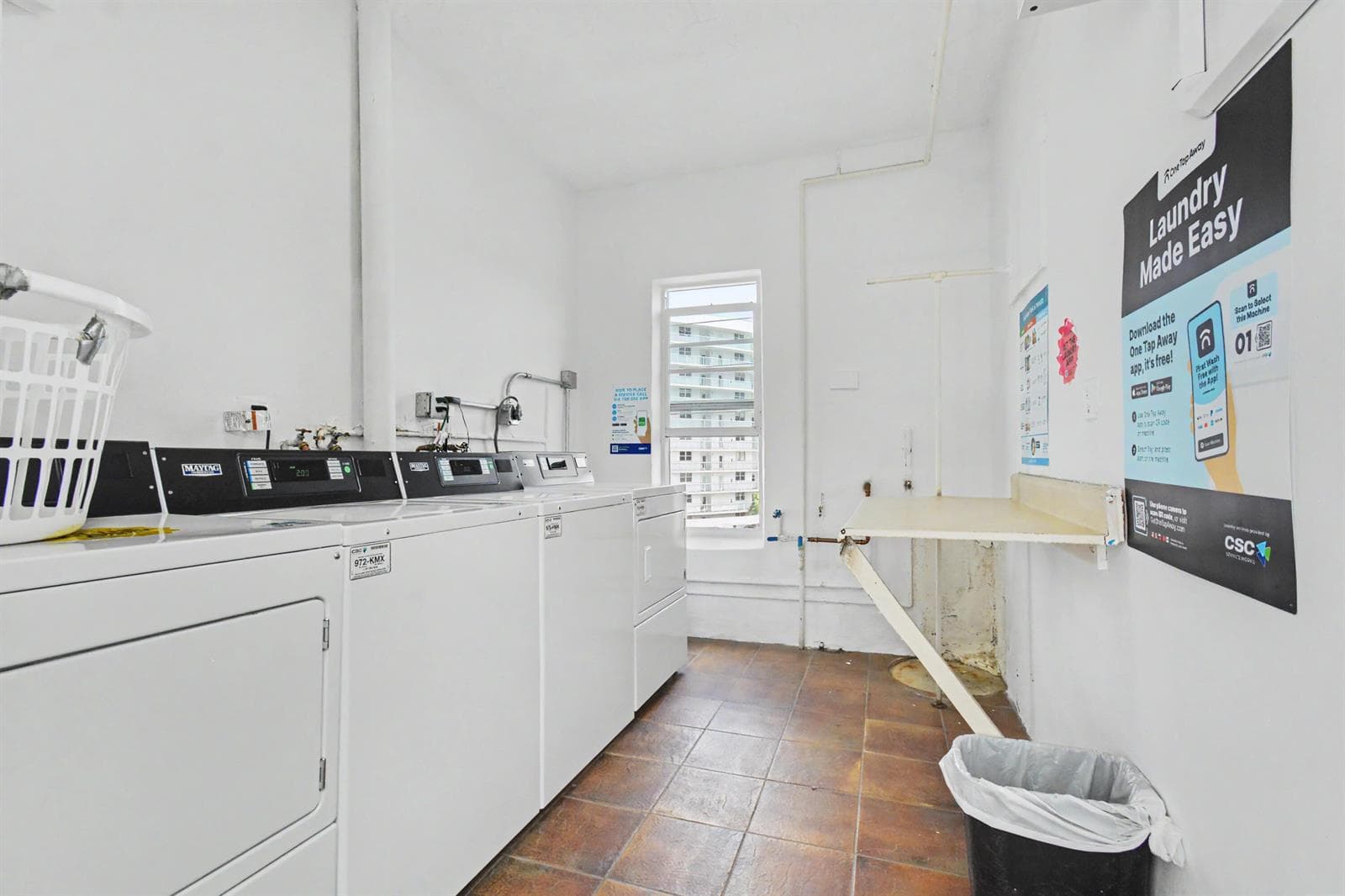 2840 NE 14th St 405a photo 23