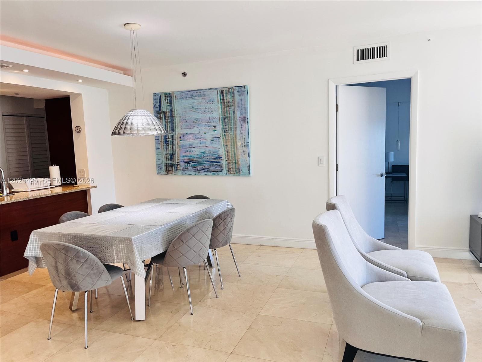 1830 S Ocean Drive 1404 photo 6