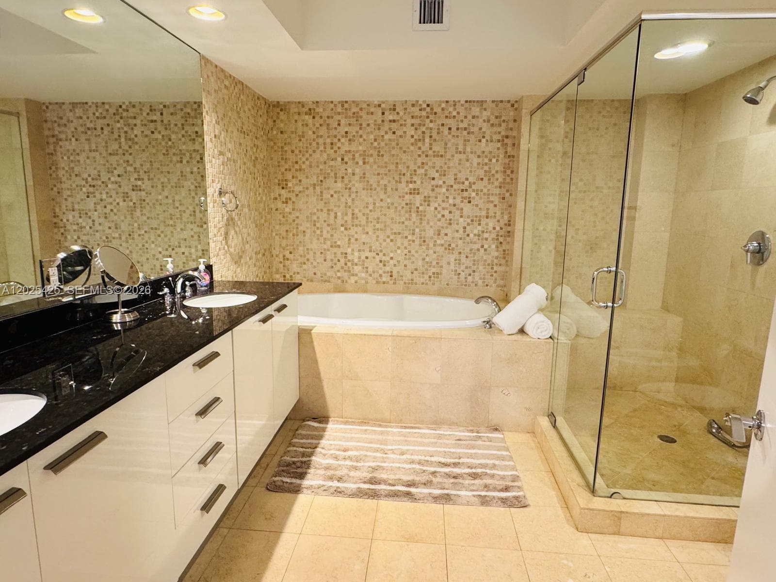 1830 S Ocean Drive 1404 photo 12