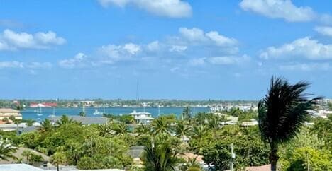 2700 N Ocean Drive Unit 406b photo 13