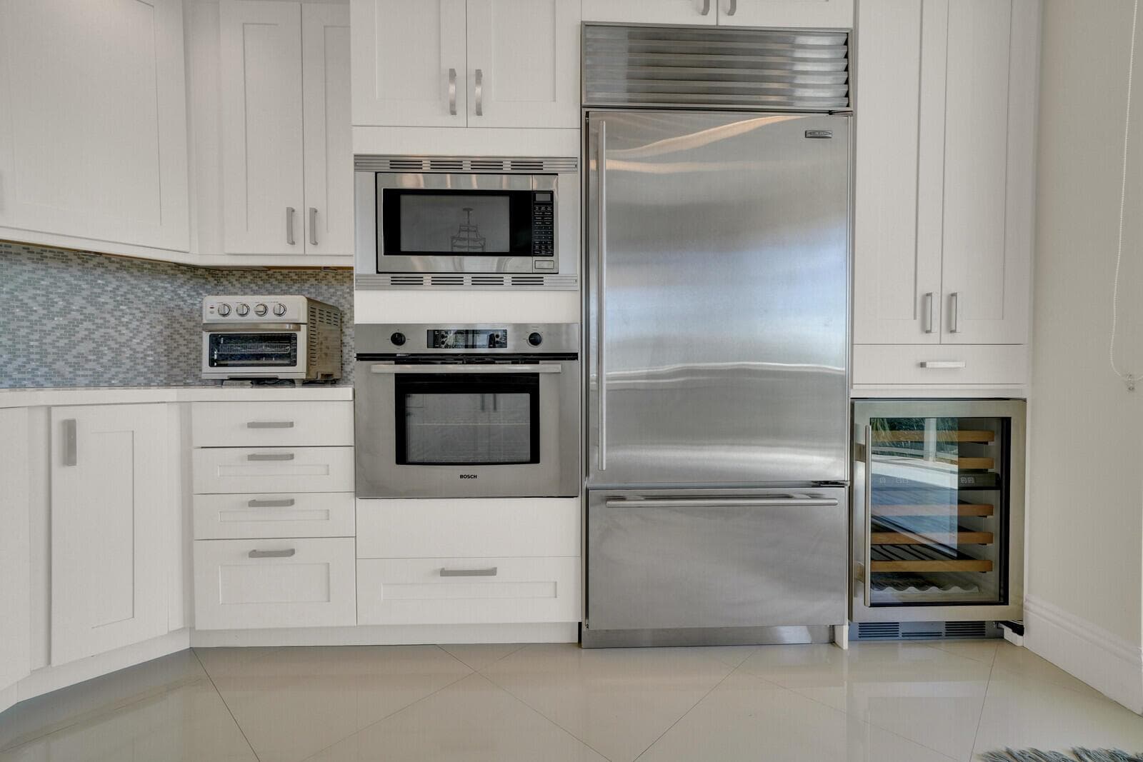 2700 N Ocean Drive Unit 406b photo 17