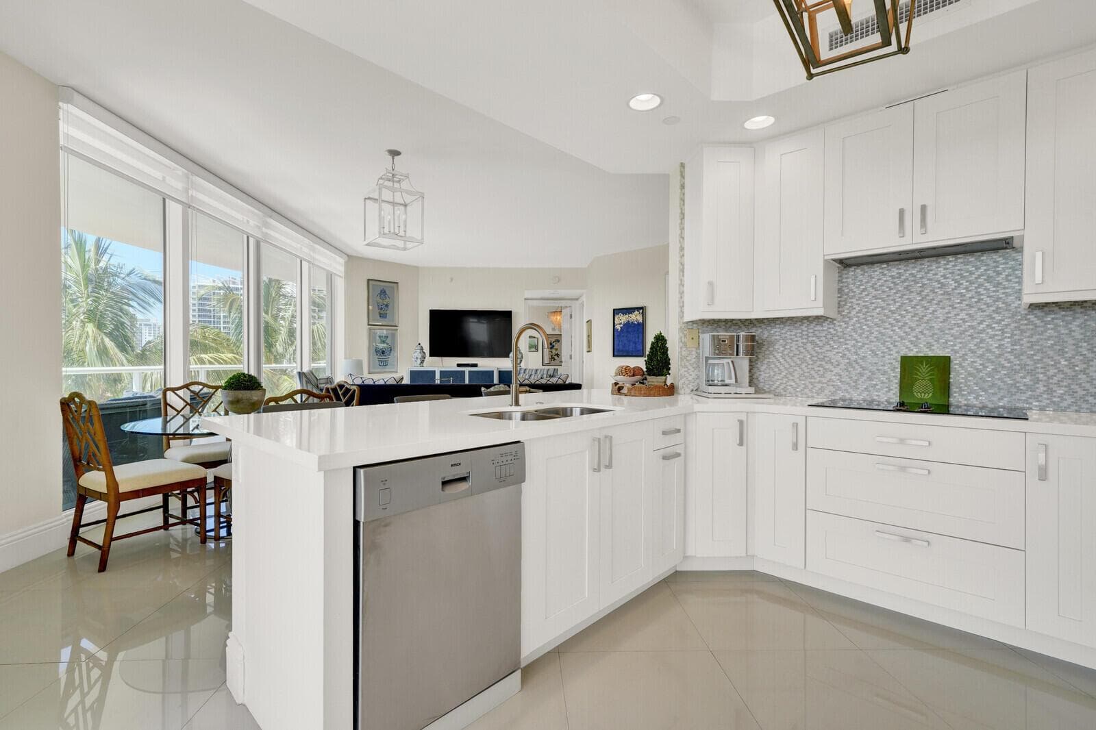 2700 N Ocean Drive Unit 406b photo 18