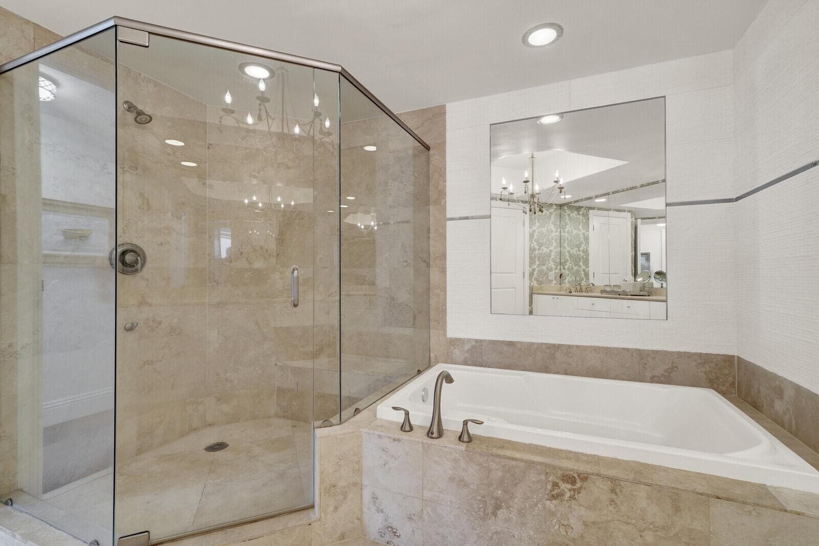 2700 N Ocean Drive Unit 406b photo 25