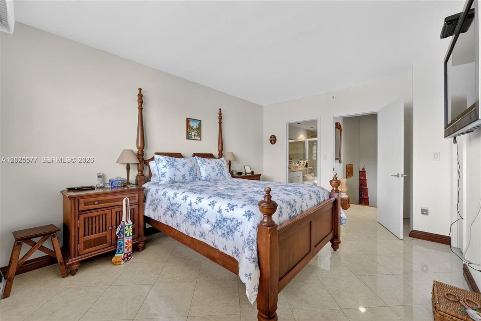 50 Ocean Lane Dr PH601 photo 13