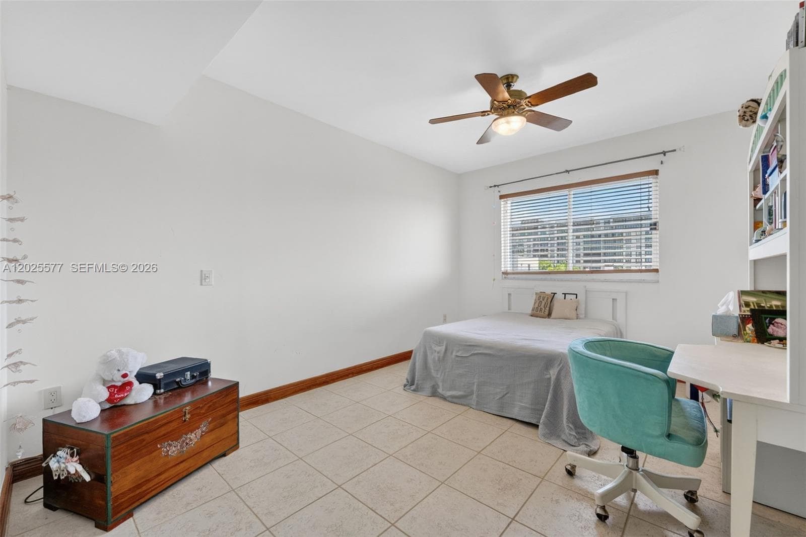50 Ocean Lane Dr PH601 photo 20