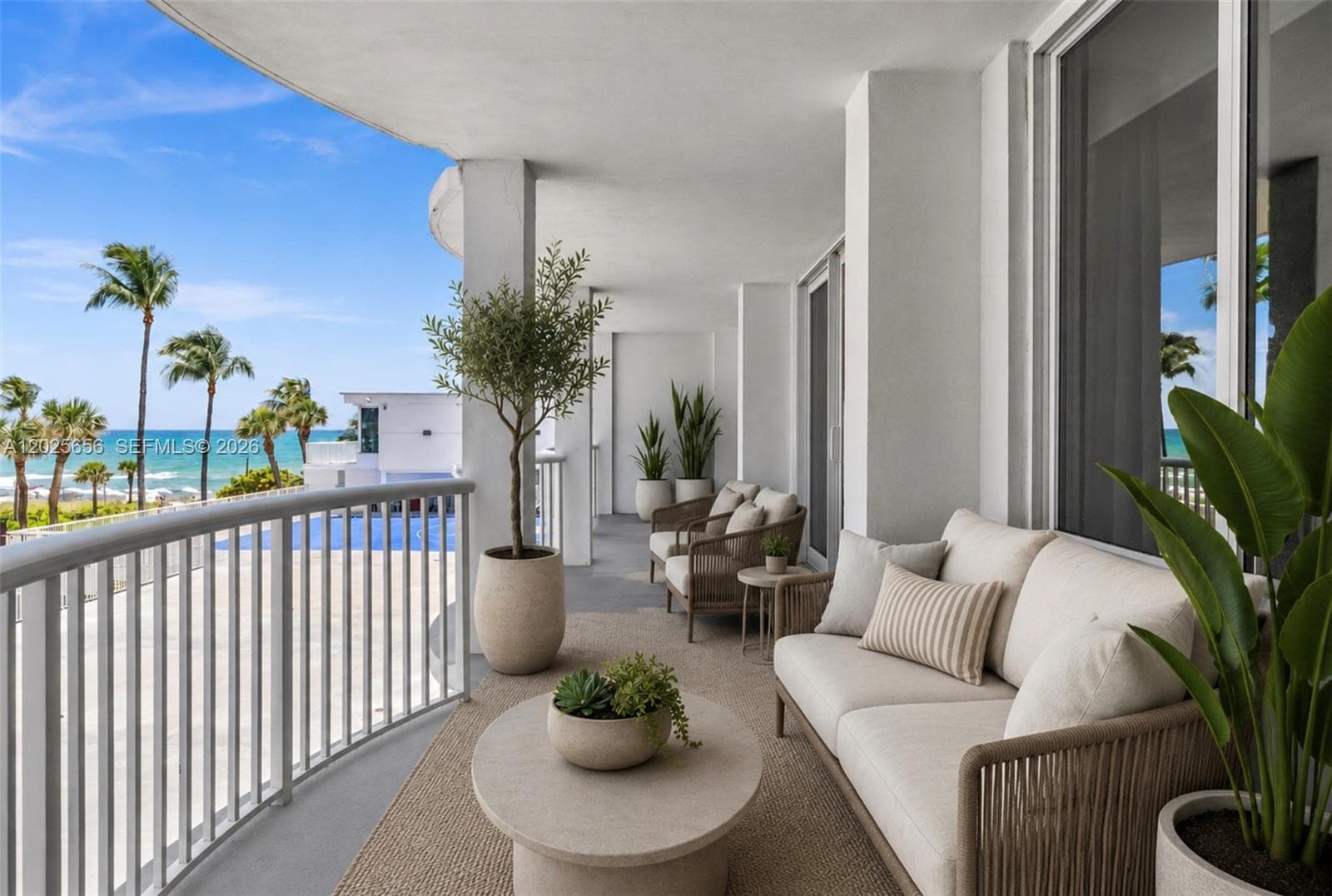 5401 Collins Ave 107 photo 1