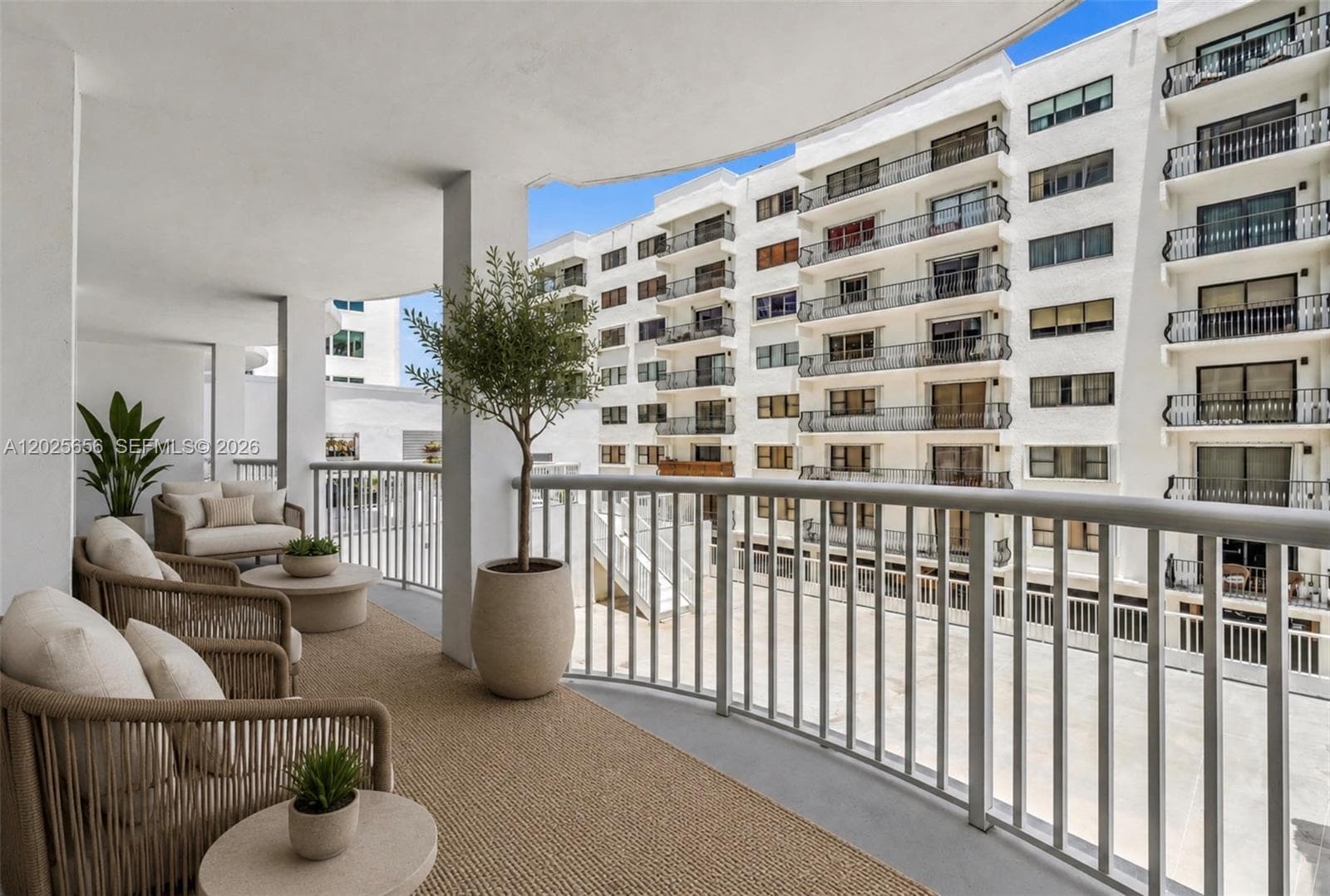 5401 Collins Ave 107 photo 10