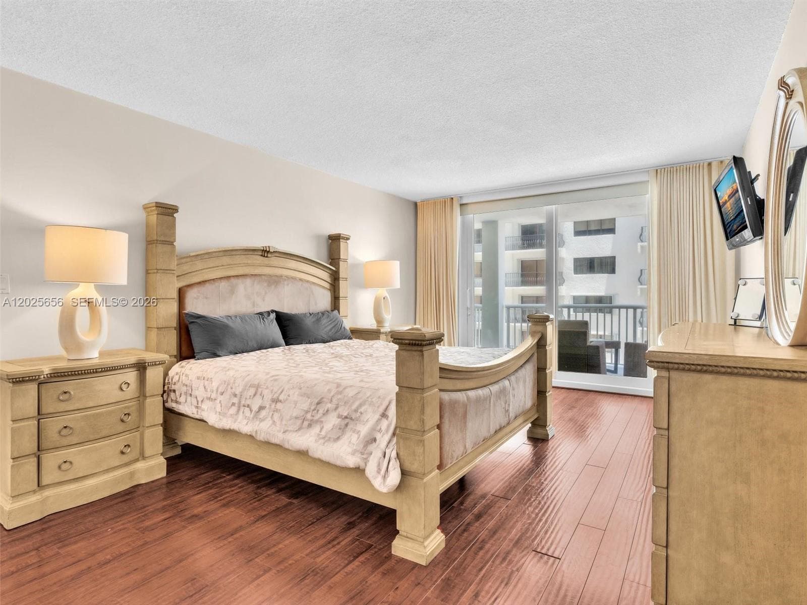 5401 Collins Ave 107 photo 14