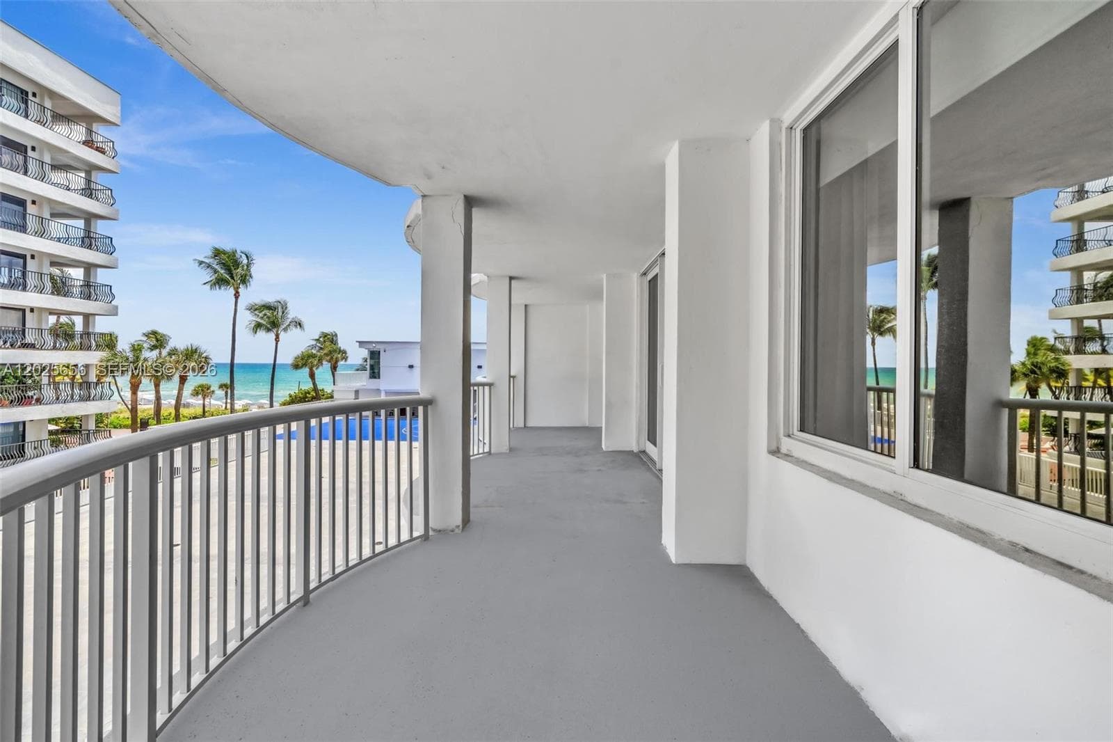 5401 Collins Ave 107 photo 11