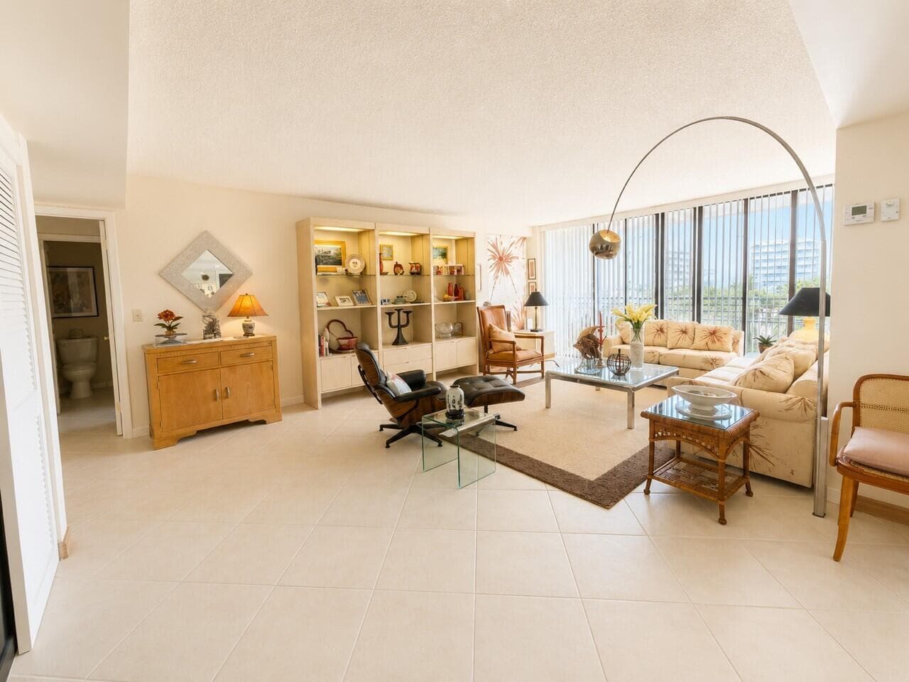 3589 S Ocean Boulevard 404 photo 2