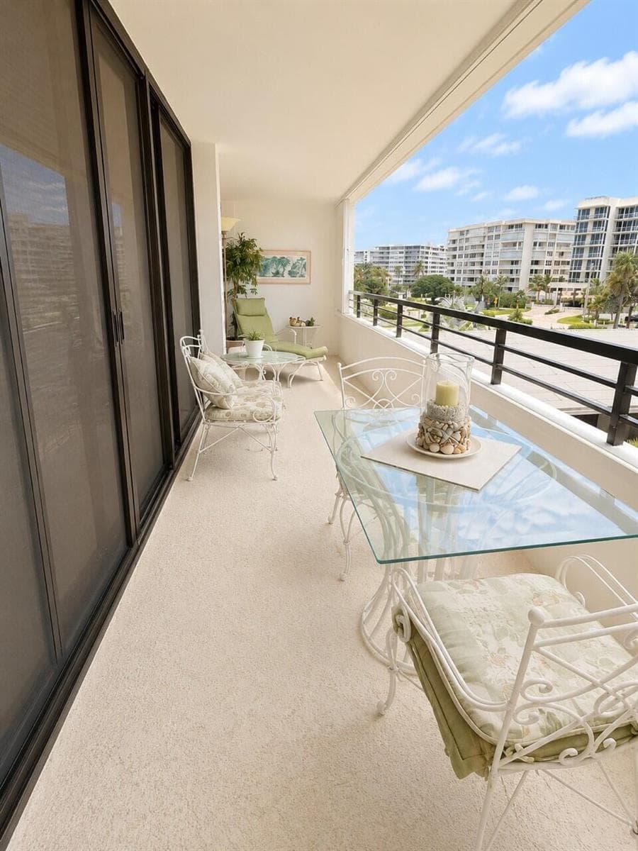 3589 S Ocean Boulevard 404 photo 20