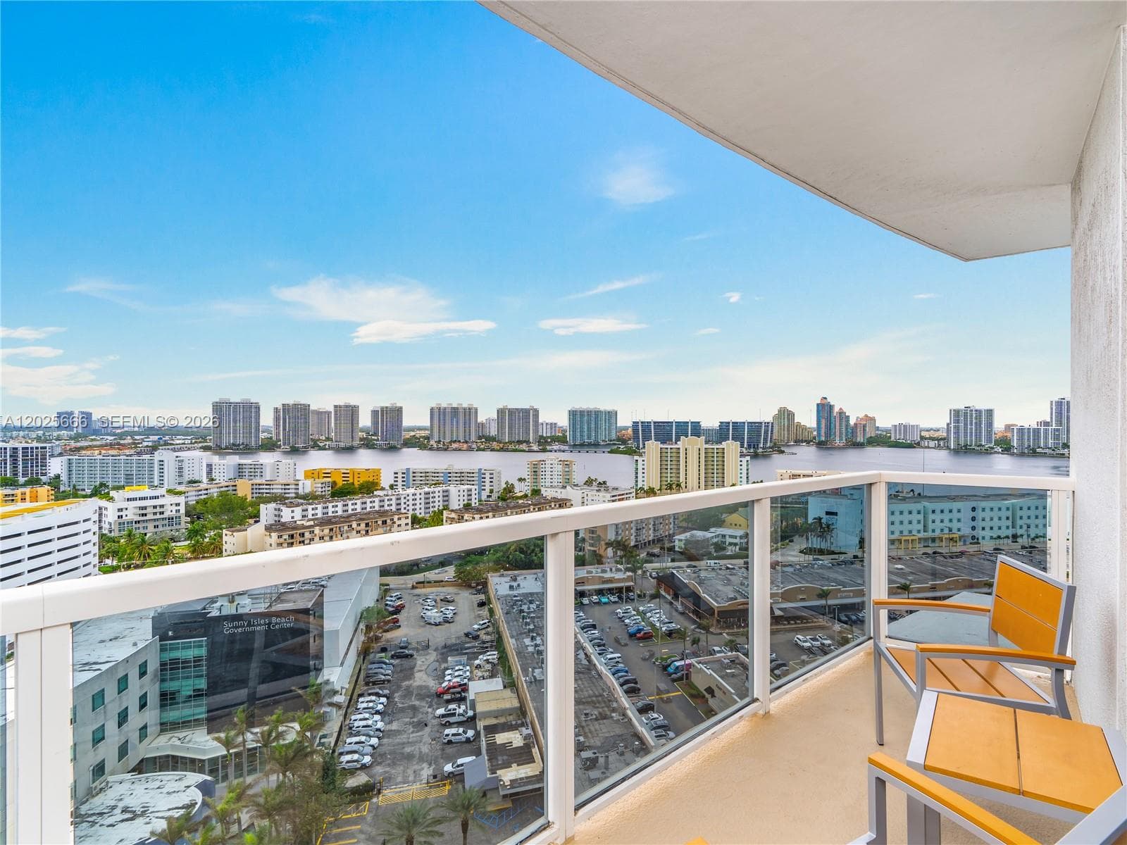 18001 Collins Ave 2118 photo 6