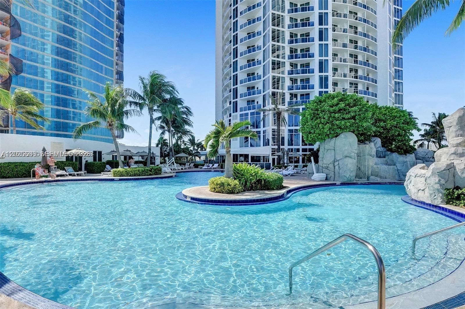 18001 Collins Ave 2118 photo 17