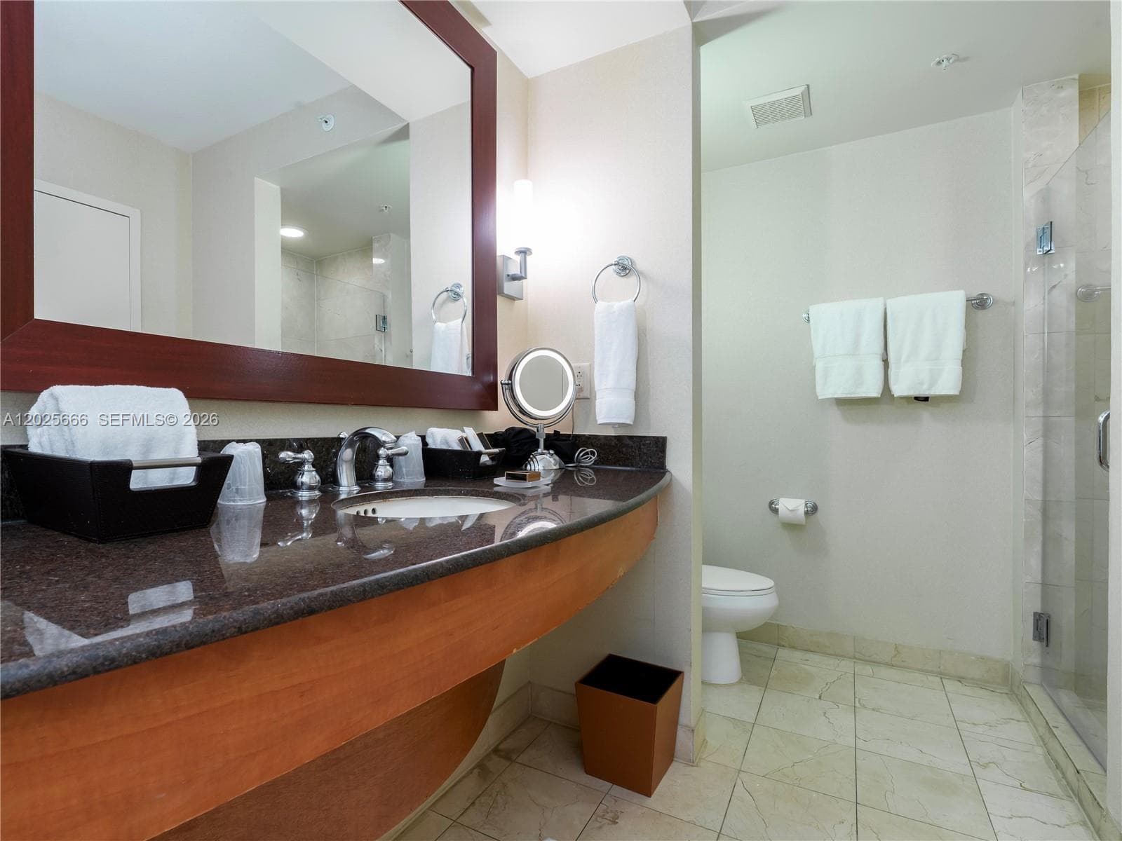 18001 Collins Ave 2118 photo 4