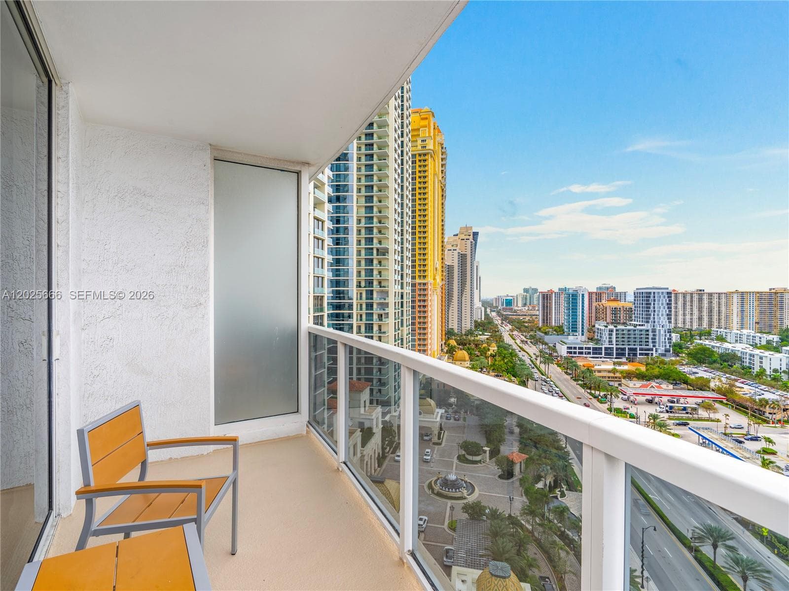 18001 Collins Ave 2118 photo 8