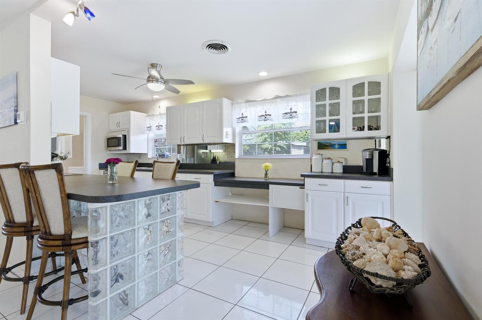 8455 SE Palm Street photo 14
