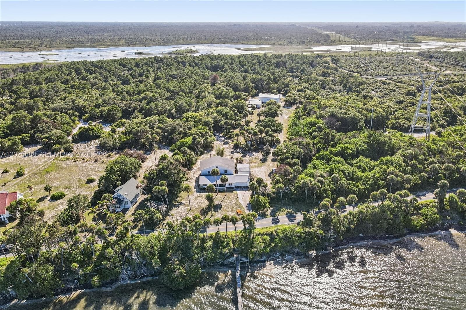 7803 S Indian River photo 2