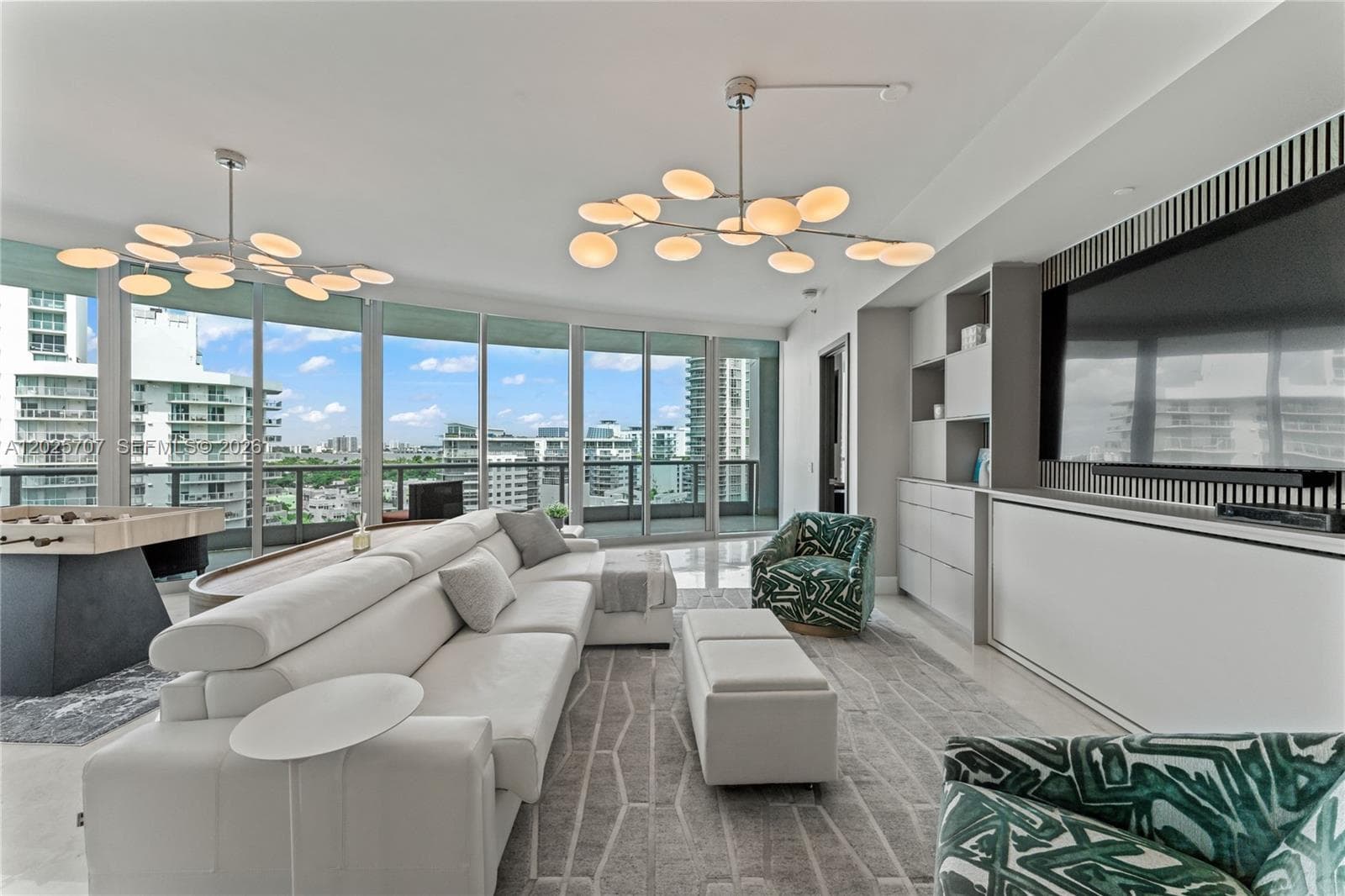 5959 Collins Ave 1201 photo 3