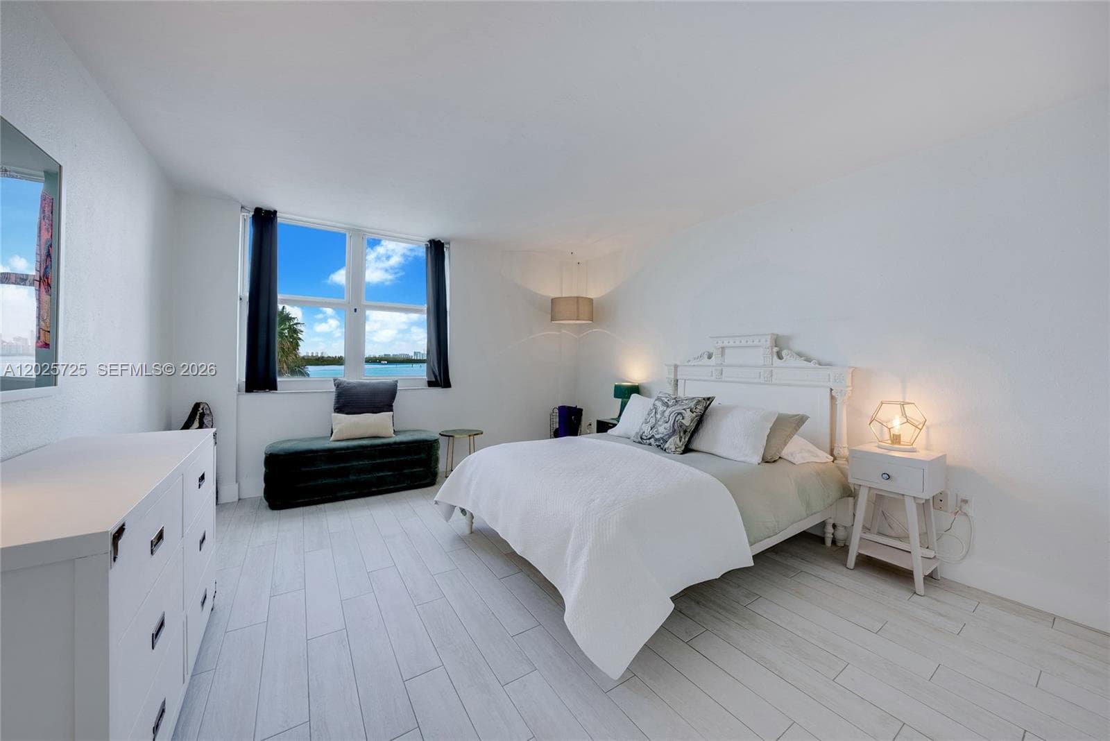 10350 W Bay Harbor Dr 4R photo 13