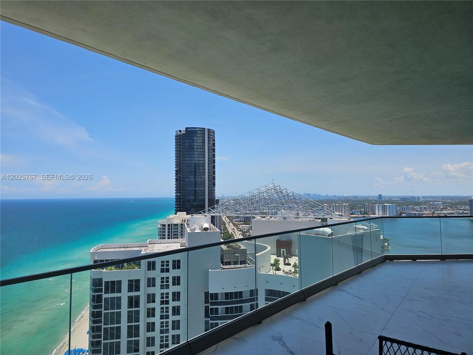 18975 Collins Ave 3504 photo 11