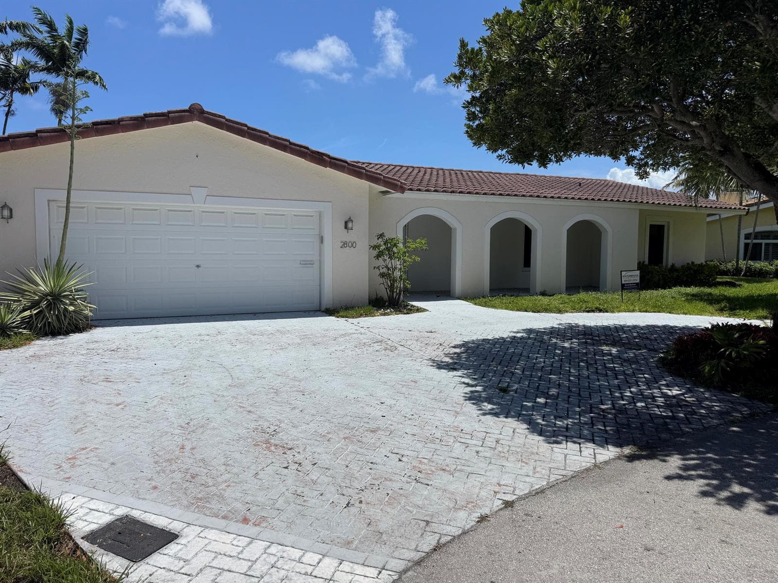 2800 NE 57th Court photo 1