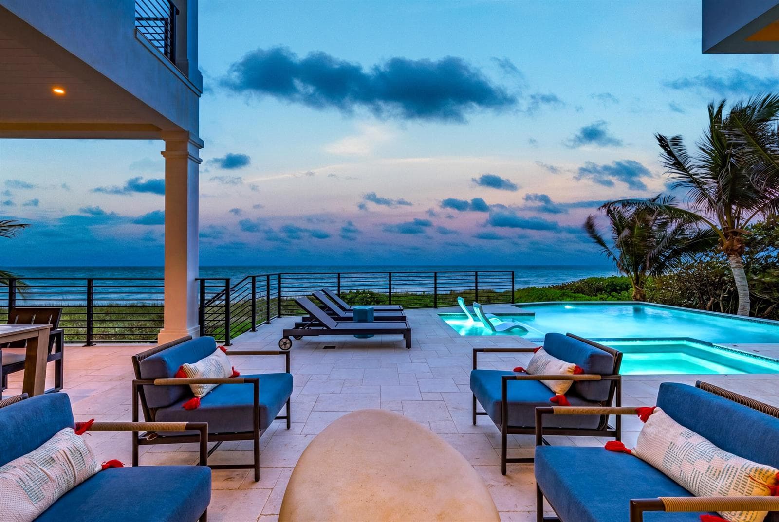 8036 S Ocean Drive photo 3
