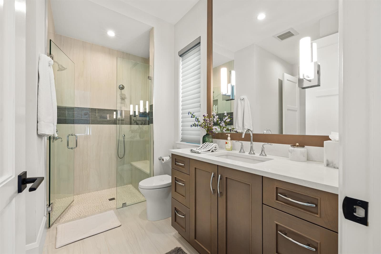 8036 S Ocean Drive photo 25