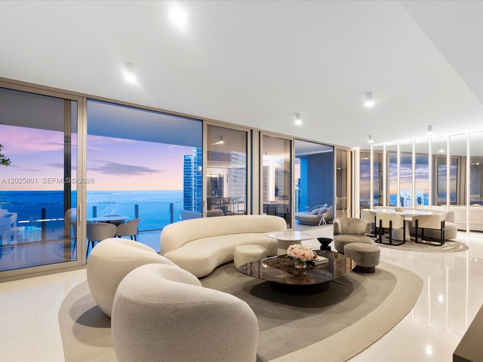300 Biscayne Boulevard Way 4502E photo 1