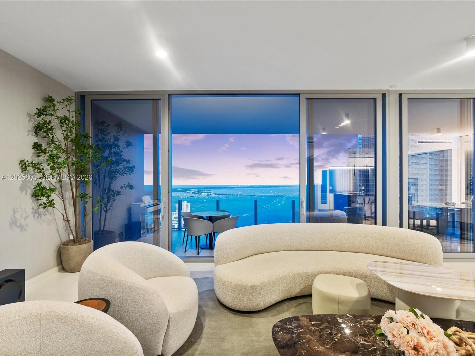 300 Biscayne Boulevard Way 4502E photo 4