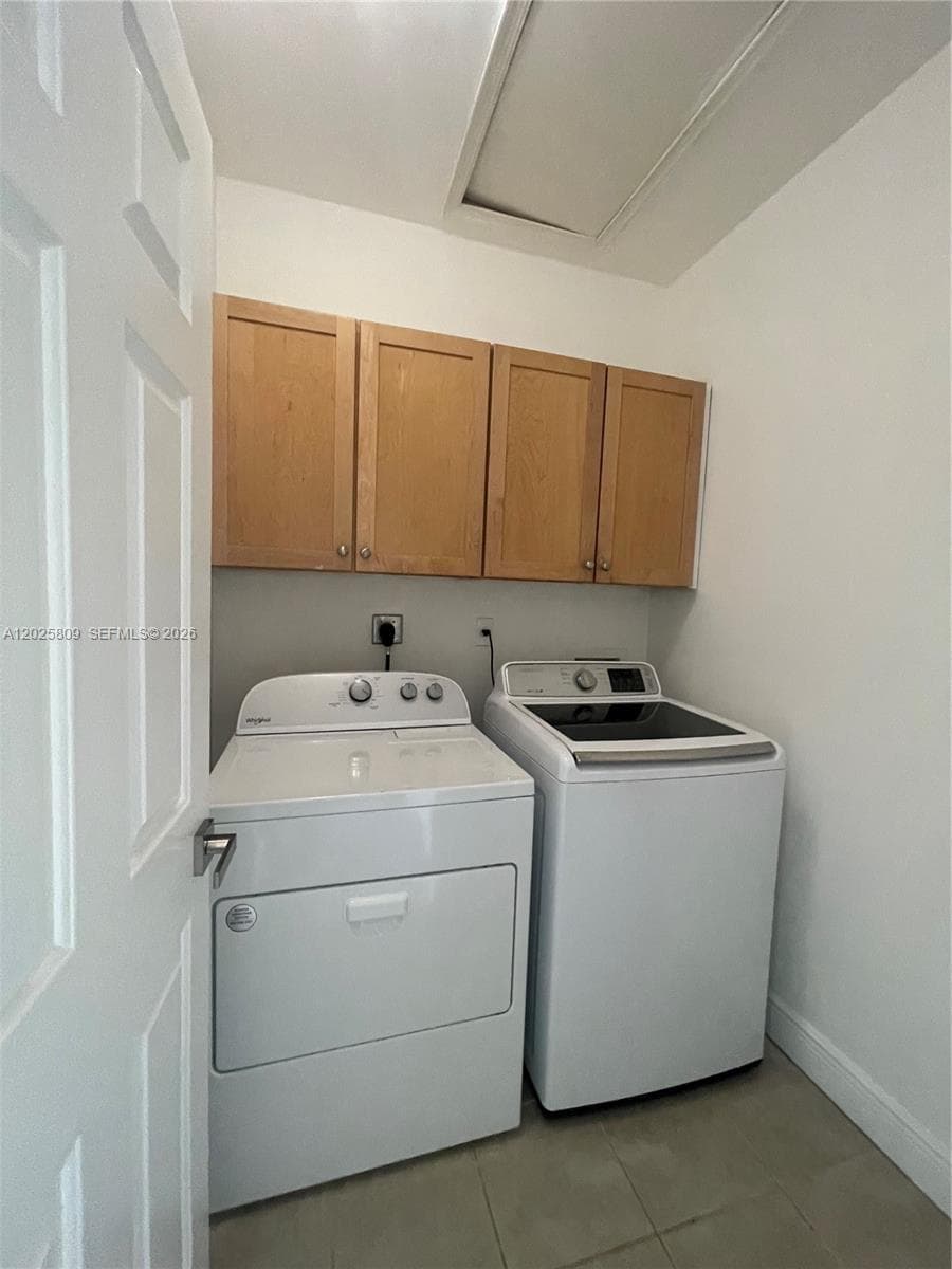 3458 NW 17th Ter 3458 photo 12
