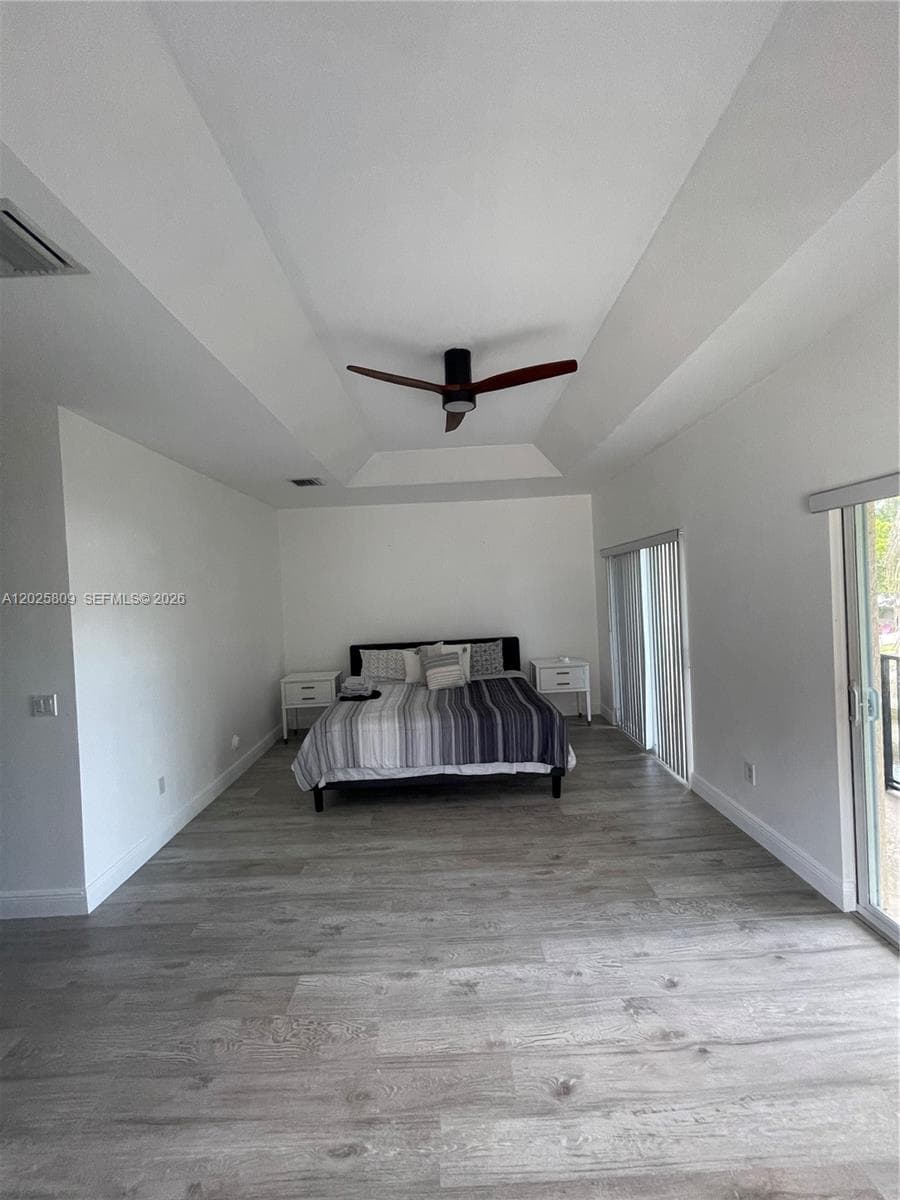 3458 NW 17th Ter 3458 photo 22