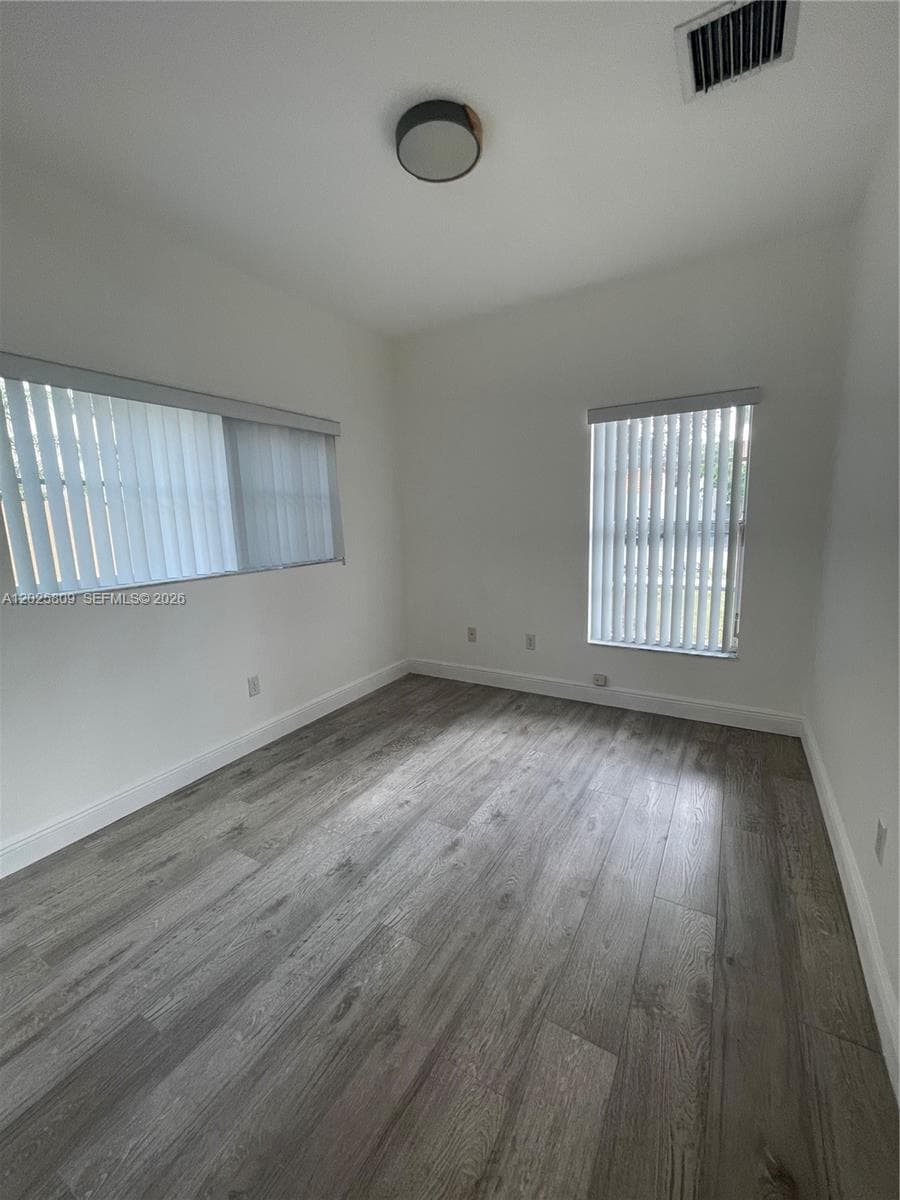 3458 NW 17th Ter 3458 photo 8