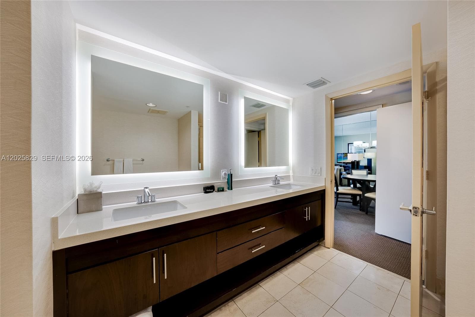 17375 Collins Ave 2403 photo 9